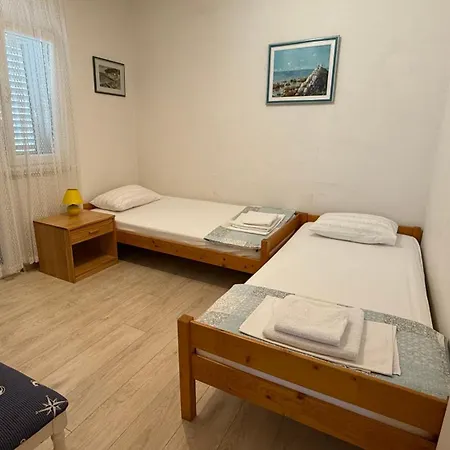 Cosy Frane Island شقة مورتير